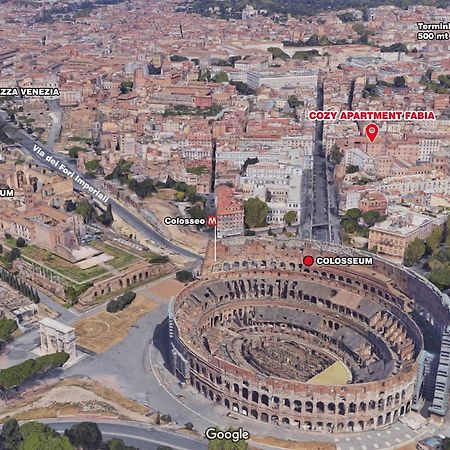 Cozy Apartment Fabia 300 Mt From Colosseum Roma Exterior foto