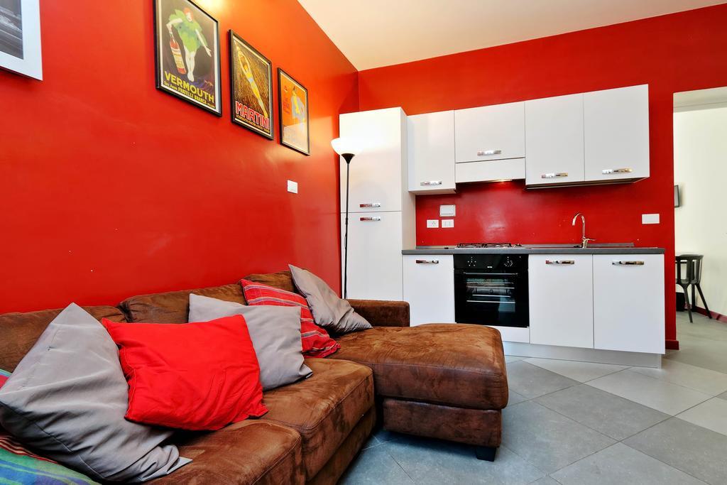 Cozy Apartment Fabia 300 Mt From Colosseum Roma Exterior foto
